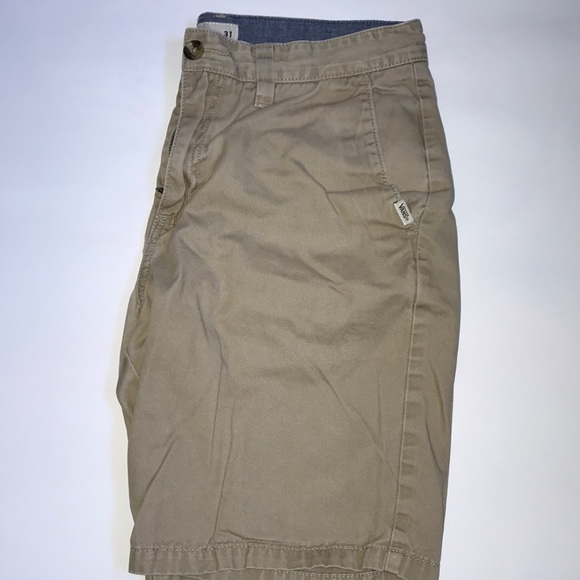 Vans khaki Shorts Size 31 - Picture 1 of 1